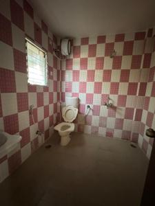Bathroom Image of 2000 Sq.ft 5 BHK Villa for rent in Somalwada Nagpur for Rs. 110000