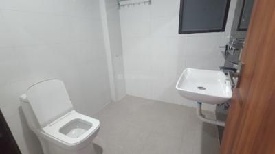 Bathroom Image of 600 Sq.ft 1 RK Builder Floor for rent in Sector 31 Gurgaon for Rs. 24000