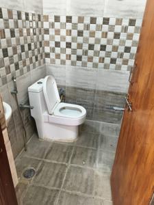 Bathroom Image of 1100 Sq.ft 2 BHK Apartment / Flat for rent in Jubilee Hills Hyderabad for Rs. 32003