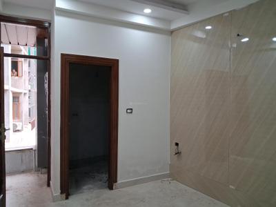 Bedroom Image of 1150 Sq.ft 2.5 BHK Apartment / Flat for sale in Sector 73 Noida for Rs. 4800000