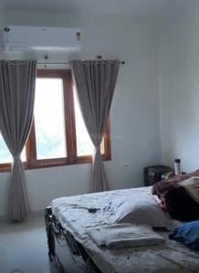 Alcazar apartment Bedroom One 2