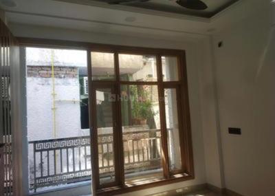 Bedroom Image of 690 Sq.ft 2 BHK Builder Floor for sale in Govindpuri New Delhi for Rs. 4700000