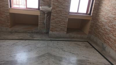 Living Room Image of 475 Sq.ft 1 BHK Apartment / Flat for rent in Picnic Garden Kolkata for Rs. 8500