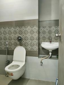 Bedroom Two Image of 1150 Sq.ft 3 BHK Apartment / Flat for sale in Alag Marina, Mulund West Mumbai for Rs. 29000000