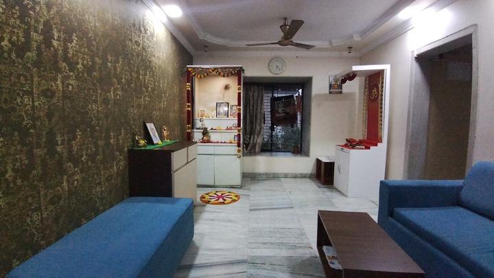 Sumer Castle Living Room 1