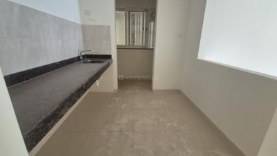 Kitchen Image of 1080 Sq.ft 2 BHK Apartment / Flat for rent in K Raheja Sterling, Kondhwa Pune for Rs. 29000