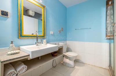 Bathroom Image of 1800 Sq.ft 3 BHK Villa for rent in Candolim Goa for Rs. 125000