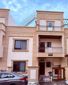 Image of 1450 Sq.ft 3 BHK Apartment / Flat for rent in Balaji Parisar Phase II, Ayodhya Bypass, Bhopal for Rs. 27000