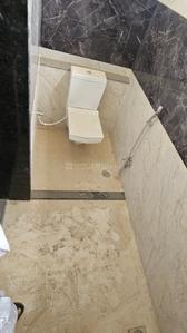Bathroom Image of 998 Sq.ft 3 BHK Builder Floor for rent in Ritu Emerald Gulistan, Jajmau Kanpur for Rs. 20000