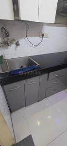 Kitchen Image of 700 Sq.ft 3 BHK Apartment / Flat for rent in Shree Ashiya Affordable Floors, Uttam Nagar New Delhi for Rs. 18000
