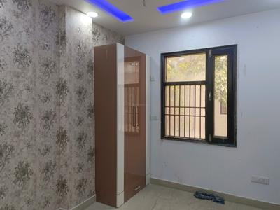 Bedroom Image of 800 Sq.ft 3 BHK Builder Floor for sale in Sector 5 Rohini New Delhi for Rs. 8500000