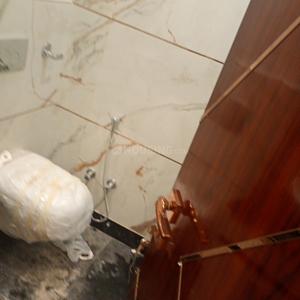 Image of 950 Sq.ft 3 BHK Builder Floor for sale in Pitampura, New Delhi for Rs. 18500000