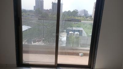 Image of 1300 Sq.ft 3 BHK Apartment / Flat for rent in Kohinoor Sapphire III, Tathawade, Pune for Rs. 32000