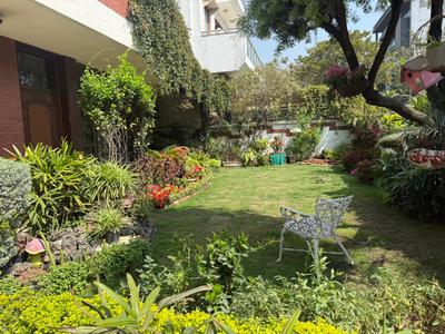 Image of 5000 Sq.ft 4 BHK Builder Floor for rent in South City Floors 1, Sector 41, Gurgaon for Rs. 100000