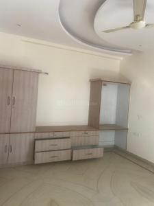 Bedroom Image of 2800 Sq.ft 4.5 BHK Builder Floor for rent in Sector 9 Gurgaon for Rs. 55000