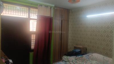 Bedroom Image of 900 Sq.ft 3 BHK Builder Floor for sale in Dwarka Mor New Delhi for Rs. 4300000