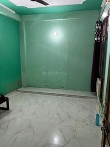 Bedroom Image of 1200 Sq.ft 2 BHK Builder Floor for rent in Delta I Greater Noida for Rs. 25000