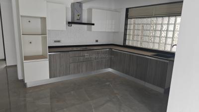 Kitchen Image of 2300 Sq.ft 3 BHK Apartment / Flat for sale in Naiknavare Eminence Project 2, Viman Nagar Pune for Rs. 38500000