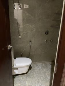 Bathroom Image of 1200 Sq.ft 2 BHK Builder Floor for rent in Sector 14 Faridabad for Rs. 18000