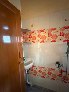 Bathroom Image of 1000 Sq.ft 3 BHK Apartment / Flat for sale in Teghoria Kolkata for Rs. 4000000
