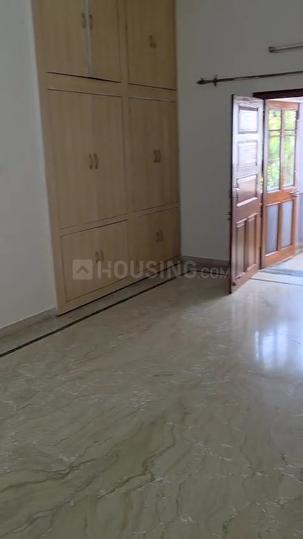 Naya Gaon, Rampur Bedroom 1
