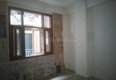 Bedroom Image of 1000 Sq.ft 3 BHK Builder Floor for sale in Jamia Nagar New Delhi for Rs. 9000000