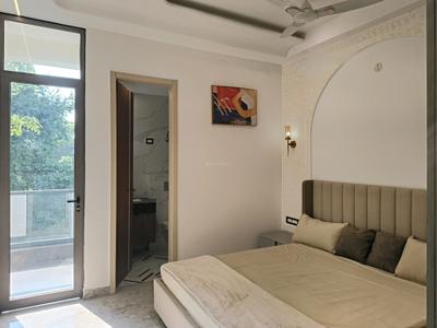 Bedroom Image of 1450 Sq.ft 3 BHK Builder Floor for sale in Kaushambi Ghaziabad for Rs. 17000000
