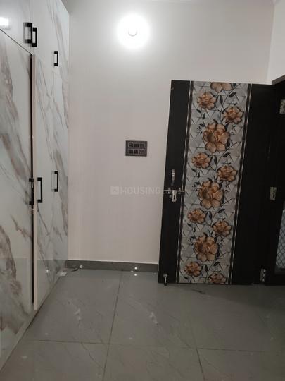 Dabri Extension East, Dabri Bedroom 1