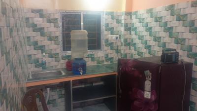 Kitchen Image of 400 Sq.ft 1 RK Independent House for rent in Teghoria Kolkata for Rs. 10000