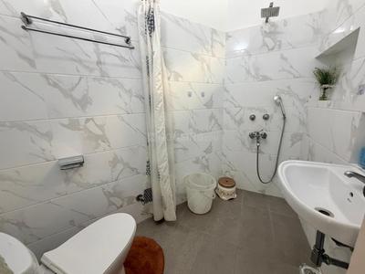 Image of 300 Sq.ft 1 RK Builder Floor for rent in Safdarjung Development Area, New Delhi for Rs. 60000