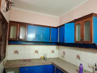 Kitchen Image of 1800 Sq.ft 3 BHK Builder Floor for rent in Sector 14 Gurgaon for Rs. 38000