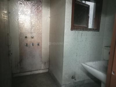 Image of 1350 Sq.ft 4 BHK Builder Floor for sale in Shahdara, New Delhi for Rs. 8000000