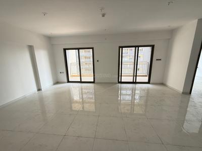 Living Room Image of 2250 Sq.ft 4.5 BHK Apartment / Flat for sale in Bramha The Collection, Wadgaon Sheri Pune for Rs. 28500000