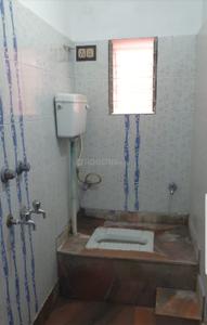 Bathroom Image of 749 Sq.ft 2 BHK Apartment / Flat for sale in Airport Gate no. 1 Kolkata for Rs. 3200000