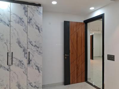 Bedroom Image of 1724 Sq.ft 3 BHK Apartment / Flat for sale in Vantara Elite Luxury Homes by Vantara Builders And Promotors, Sector 102 Noida for Rs. 8900000