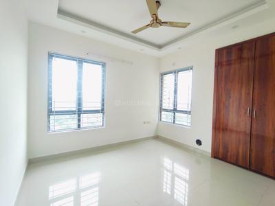 Bedroom Image of 1100 Sq.ft 3 BHK Apartment / Flat for rent in Unimark Lakewood Estate, New Garia Kolkata for Rs. 44000