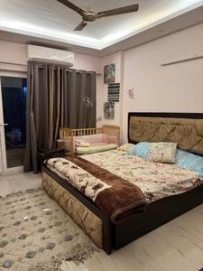 Bedroom Image of 1320 Sq.ft 3 BHK Apartment / Flat for sale in Nimbus The Hyde Park, Sector 78 Noida for Rs. 16000000