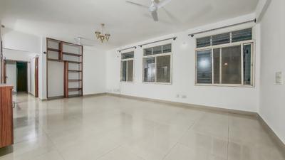 Living Room Image of 1200 Sq.ft 3 BHK Apartment / Flat for rent in Halasuru Bengaluru for Rs. 75000