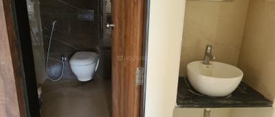 Image of 1050 Sq.ft 2 BHK Apartment / Flat for rent in Guruvista Phase II, Kharadi, Pune for Rs. 33000