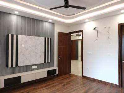 Bedroom Image of 2250 Sq.ft 3 BHK Builder Floor for sale in BPTP Parklands Pride, Sector 77 Faridabad for Rs. 26000000