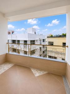 Balcony Image of 2300 Sq.ft 4 BHK Duplex for sale in Lake Gardens Kolkata for Rs. 27600000