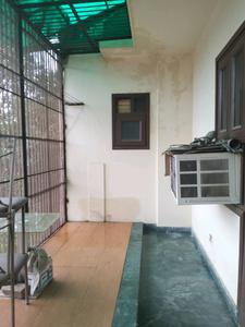 Bedroom One Image of 2700 Sq.ft 4 BHK Builder Floor for rent in Paschim Vihar New Delhi for Rs. 61000