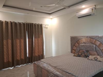 Bedroom Image of 1550 Sq.ft 3 BHK Villa for sale in Dkrrish Green Beauty Farms, Nagli Sabapur Noida for Rs. 13000000