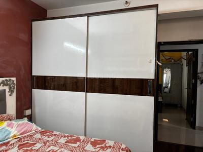 Bedroom Image of 1000 Sq.ft 2 BHK Apartment / Flat for rent in Arihant Ambar, Noida Extension Greater Noida for Rs. 25000