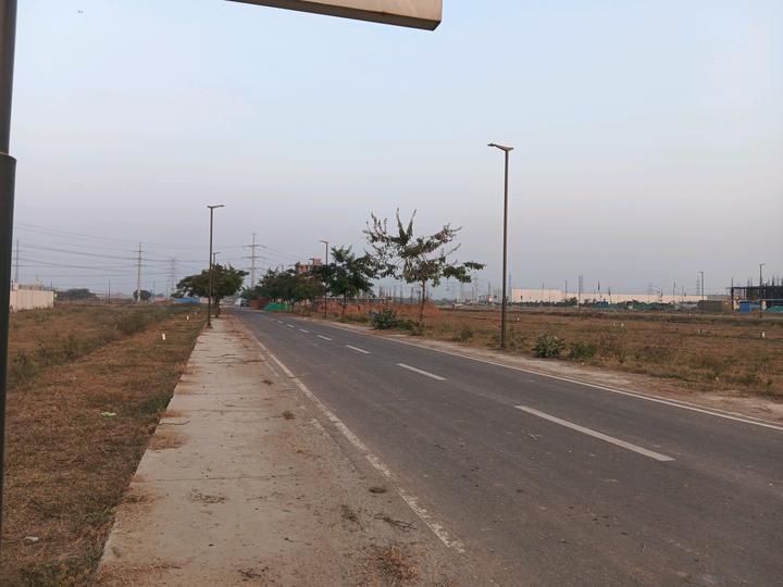 Vatika Express City Plots Main Image 1