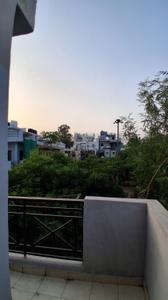 Balcony Image of 450 Sq.ft 1 BHK Independent House for rent in DDA Flat Janakpuri, Janakpuri New Delhi for Rs. 15000
