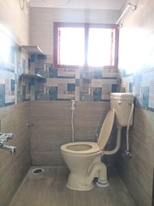 Common Bathroom Image of 800 Sq.ft 2 BHK Apartment / Flat for rent in Kaggadasapura Bengaluru for Rs. 25000