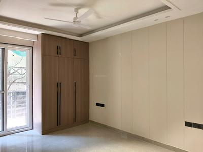 Bedroom Image of 1800 Sq.ft 3 BHK Builder Floor for sale in Paramount Luxury Malibu Town, Sector 47 Gurgaon for Rs. 30000000