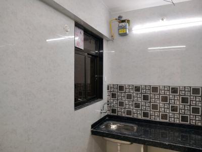 Kitchen Image of 490 Sq.ft 1 BHK Apartment / Flat for rent in Parijat Gardens, Kasarvadavali Thane for Rs. 15380