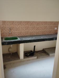 Kitchen Image of 700 Sq.ft 2 BHK Apartment / Flat for rent in Conscient Habitat 78, Sector 78 Faridabad for Rs. 13000